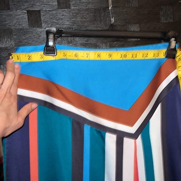 Loft Skirt Petite Multi Color Size 2. EUC. - Picture 9 of 17